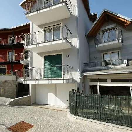 La Casina A